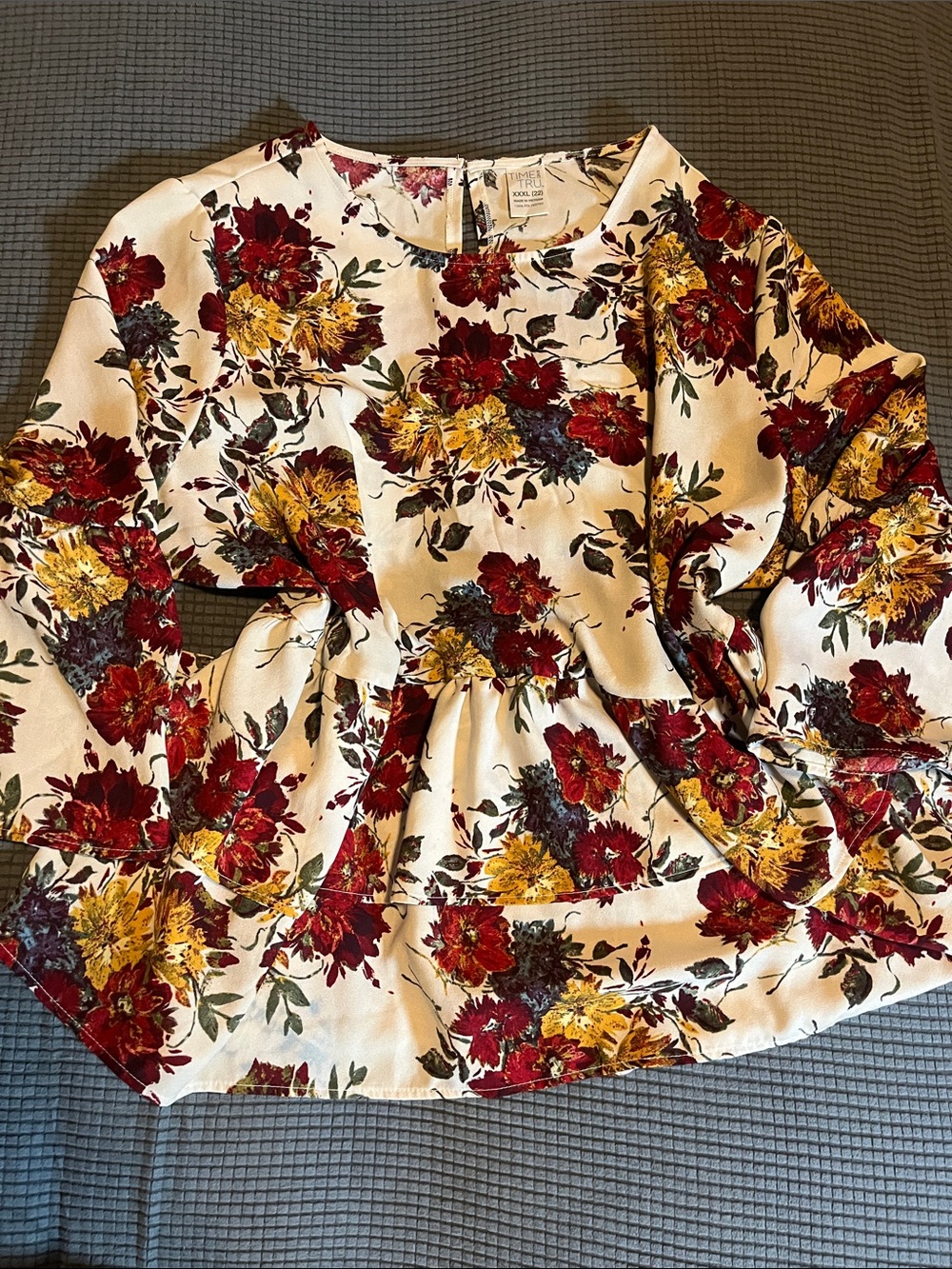 Time and Tru Cream Floral Peplum Top with Red & Mustard Blooms